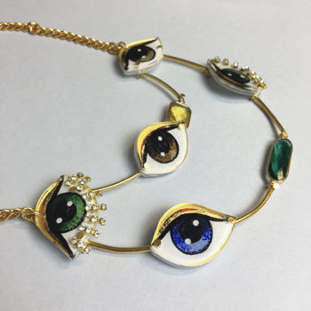 collar-ojos2