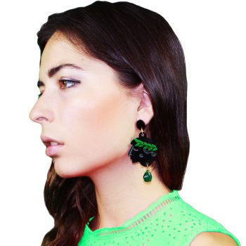 Apollo earr WEARING